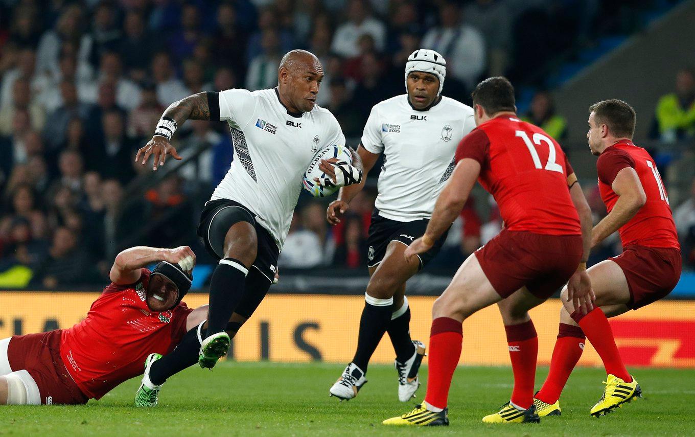 Nemani Nadolo är en känd rugbyspelare som deltagit i "Run-it-straight"-tävlingar. Foto: Alastair Grant/AP/TT