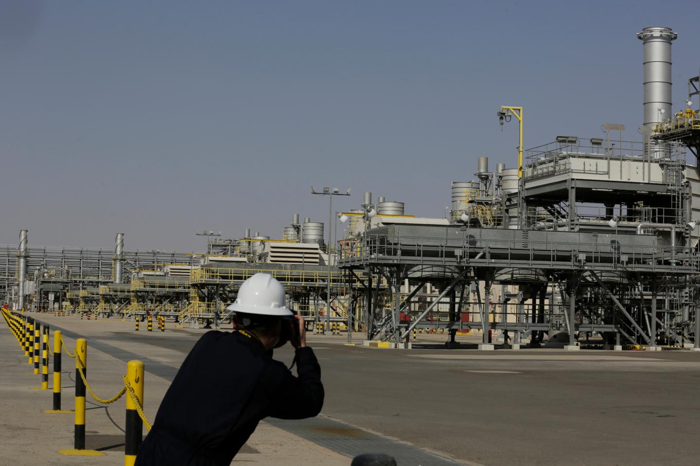 En oljeanläggning i Saudiarabien. Arkivbild. Foto: Amr Nabil/AP/TT