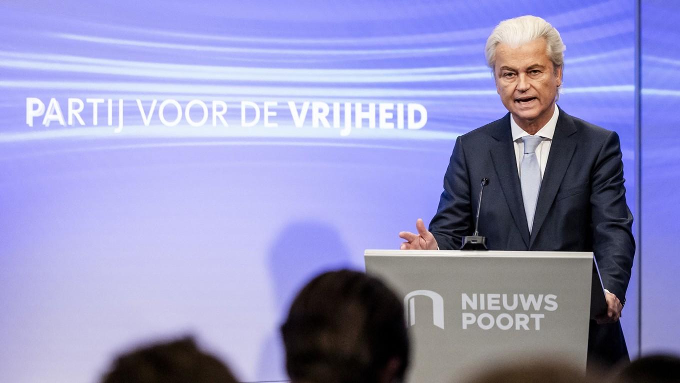 Geert Wilders, ledare för PVV, på en pressträff den 26 maj. Foto: Remko de Waal/ANP/AFP via Getty Images