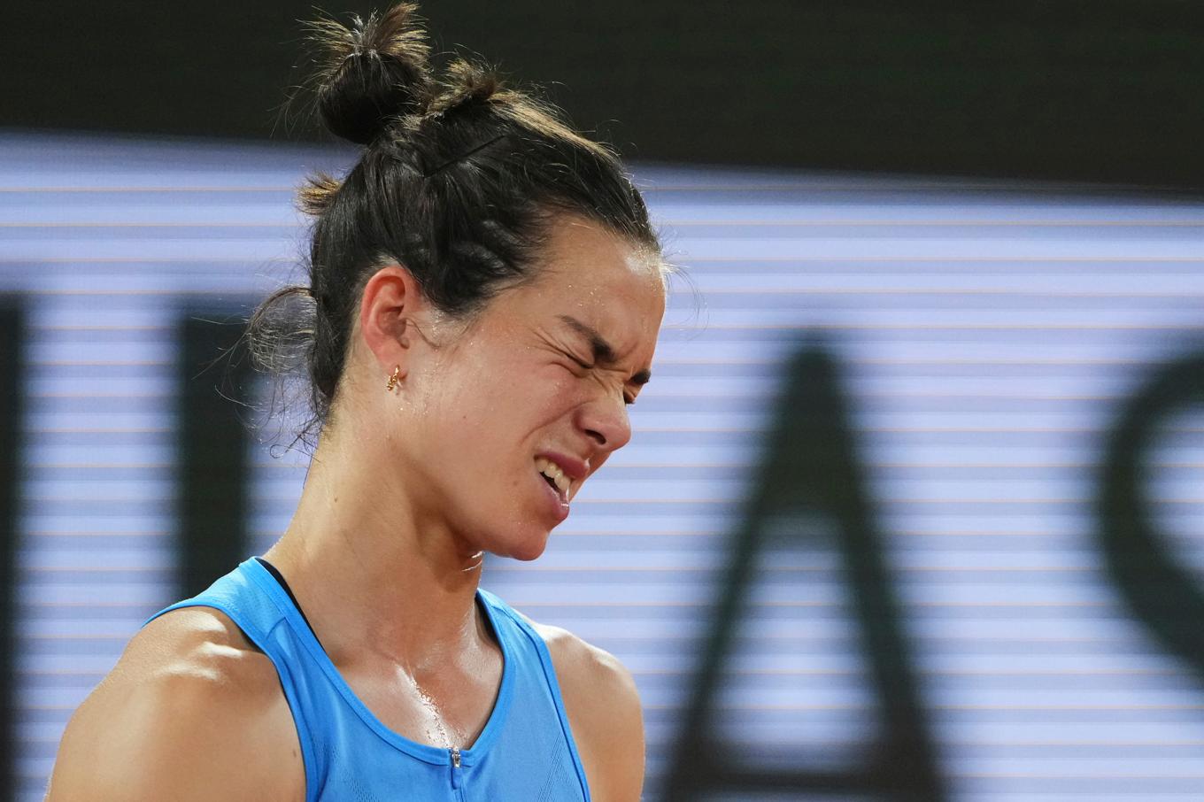 Hemmaskrällen Lois Boisson reagerar under förlustmatchen mot Coco Gauff Foto: Lindsey Wasson/AP/TT