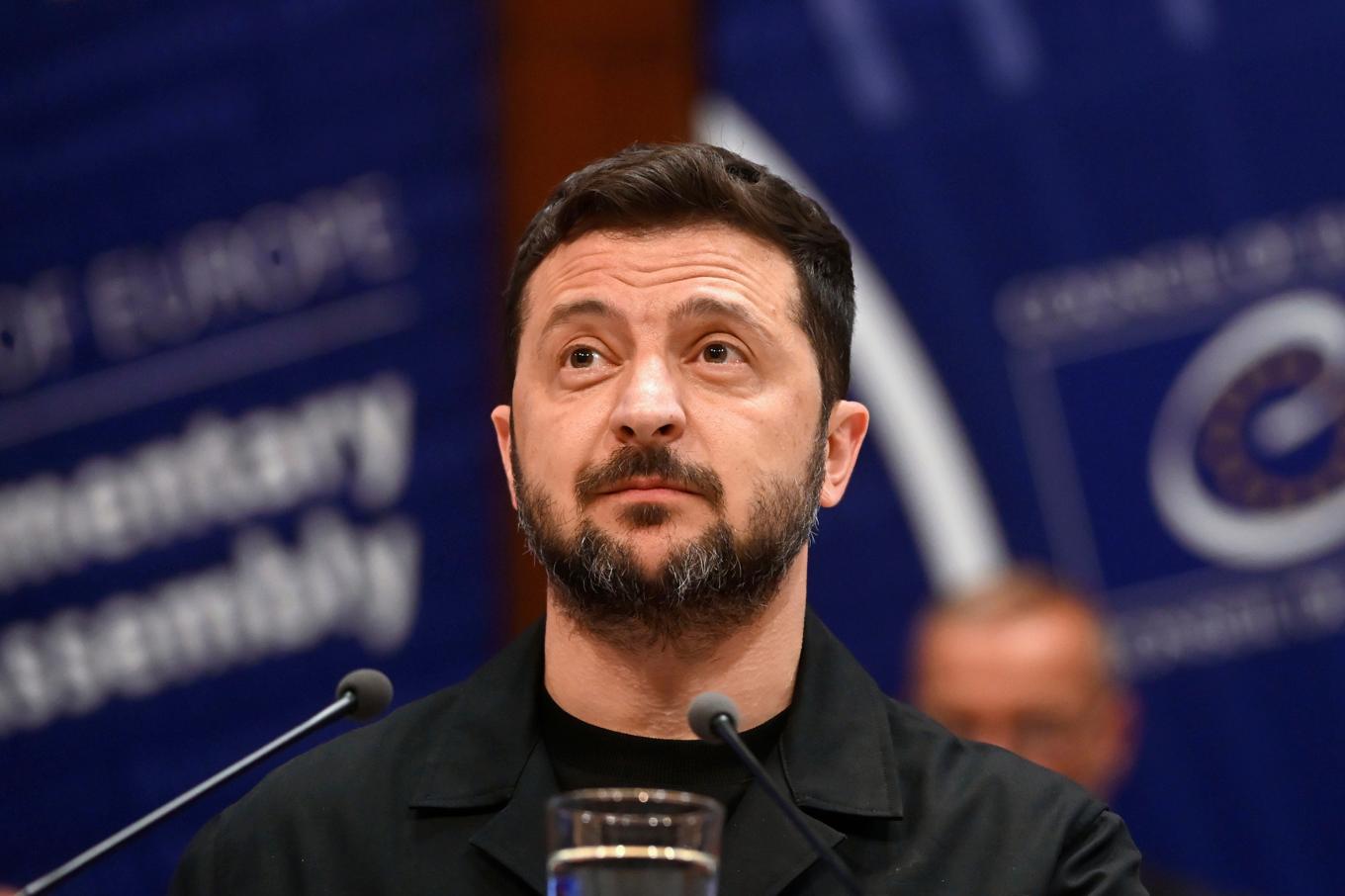 Ukrainas president Volodymyr Zelenskyj under ett besök i Strasbourg på torsdagen. Foto: Pascal Bastien/AP/TT