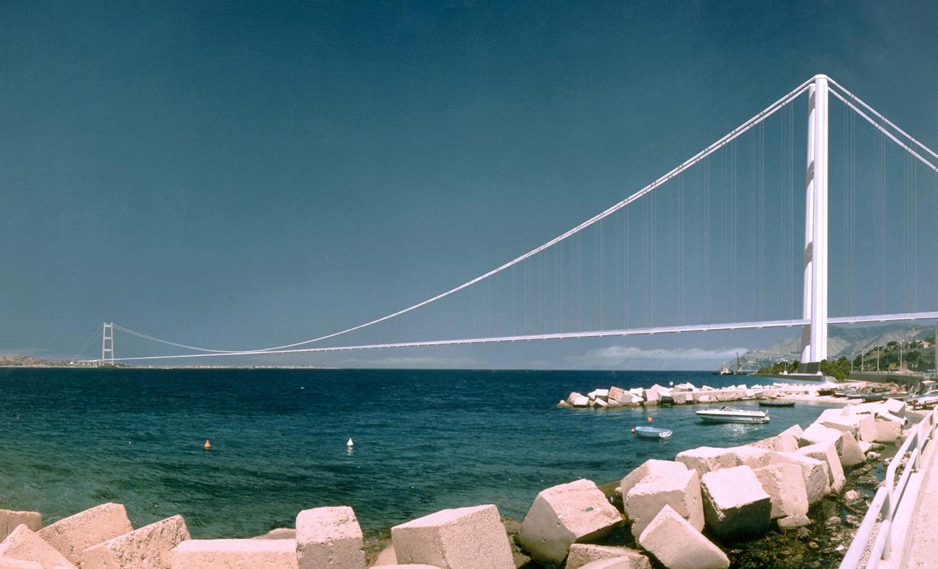 En bro mellan Italiens fastland och Sicilien har planerats och diskuterats otaliga gånger genom åren. Här är ett av förslagen, från 2001. Arkivfoto. Foto: Ponte di Messina SpA/AP/TT