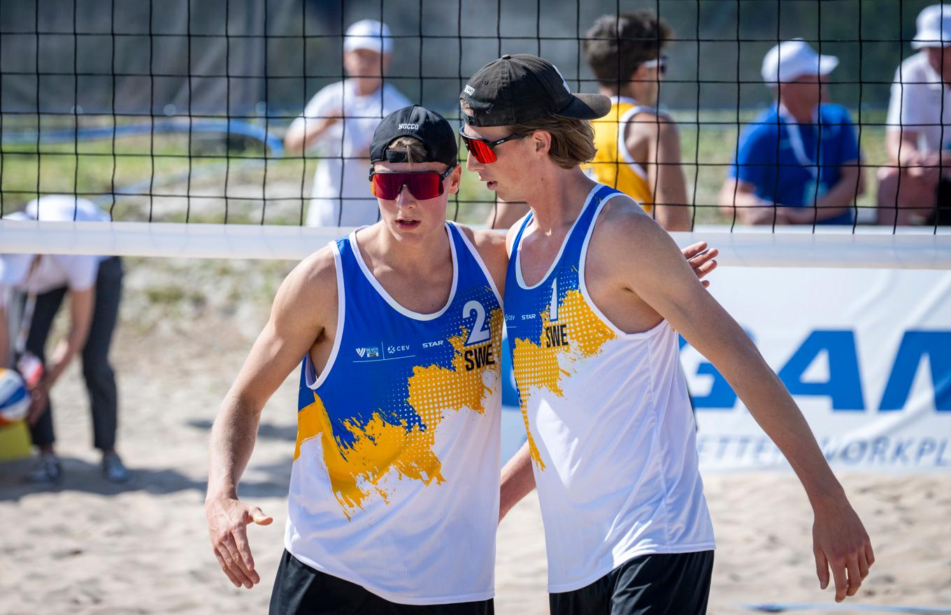 Elmer Andersson, till vänster, och Jacob Hölting Nilsson är klara för kvartsfinal i stortävlingen i schweiziska Gstaad. Arkivbild. Foto: Johan Nilsson/TT
