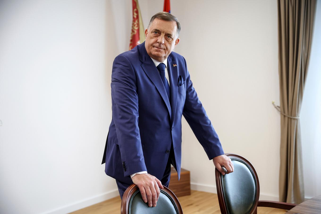 Den bosnienserbiske presidenten Milorad Dodik. fotograferad i april. Foto: Armin Durgut/AP/TT