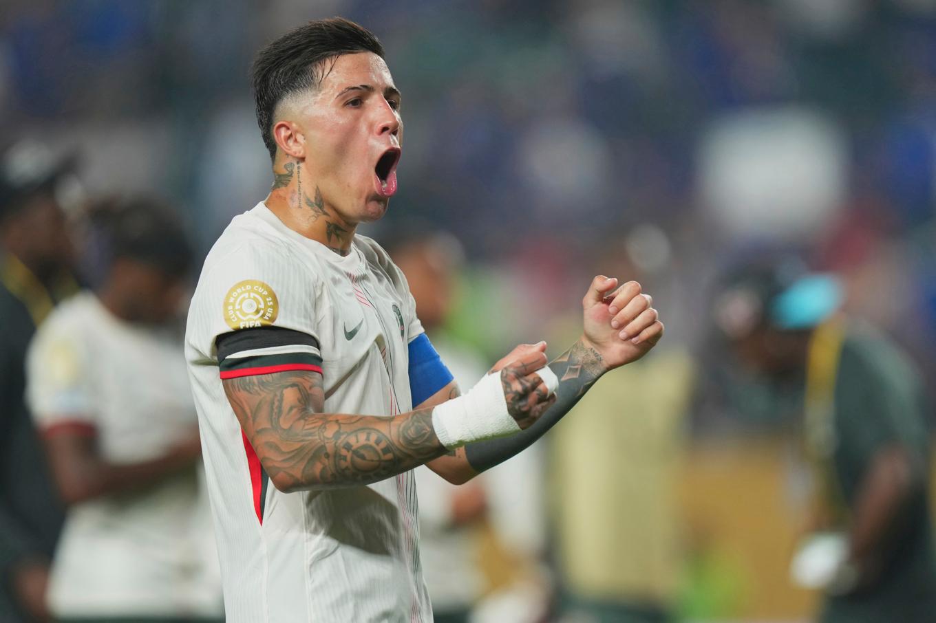 Chelseas Enzo Fernandez firar segern i klubblags-VM. Foto: Chris Szagola/AP/TT