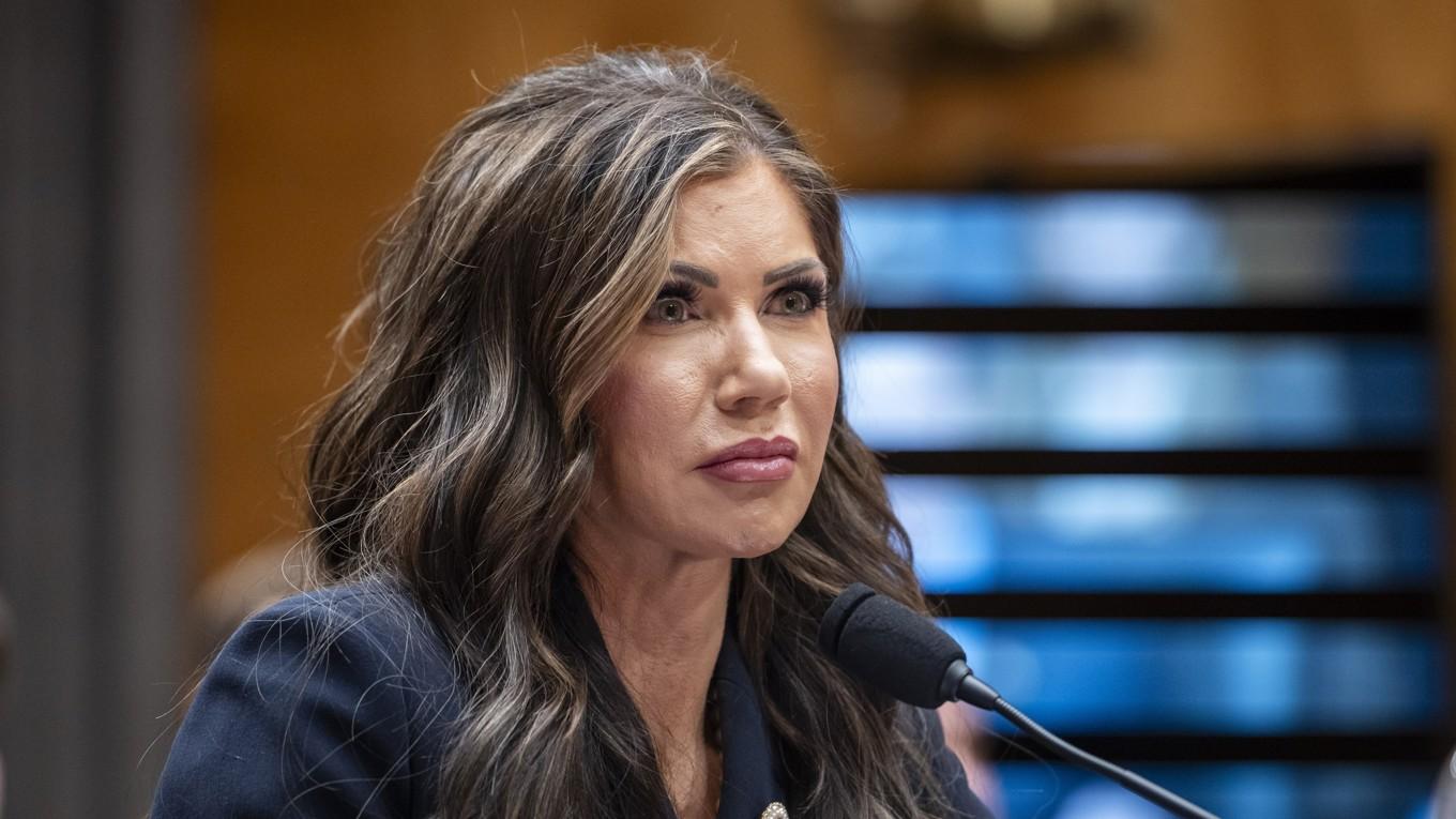Den amerikanska ministern för inrikes säkerhet, Kristi Noem. Foto: Madalina Vasiliu