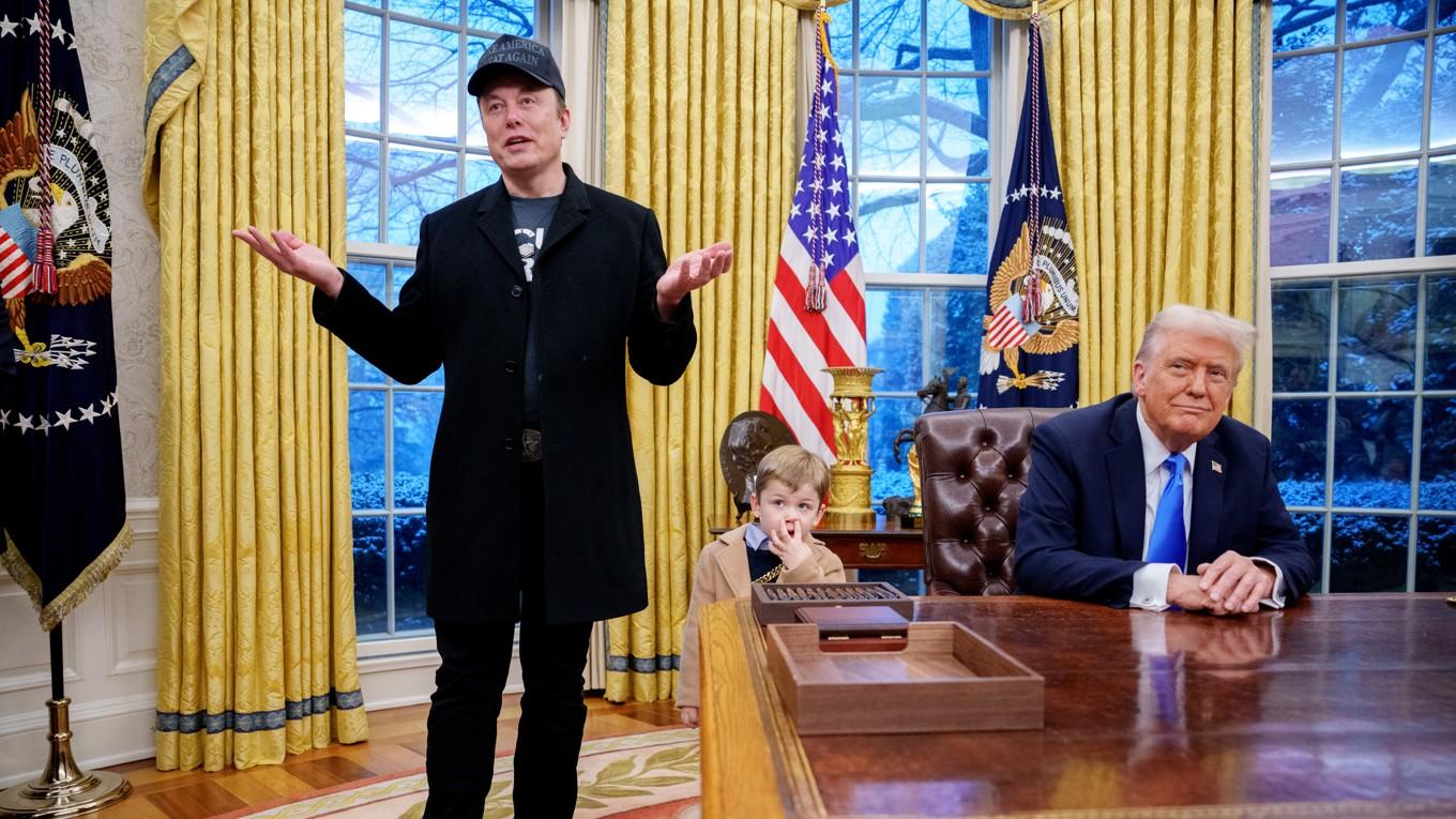 Elon Musk och Donald Trump i Ovala rummet i Vita huset i Washington DC den 11 februari i år. Foto: Andrew Harnik/Getty Images