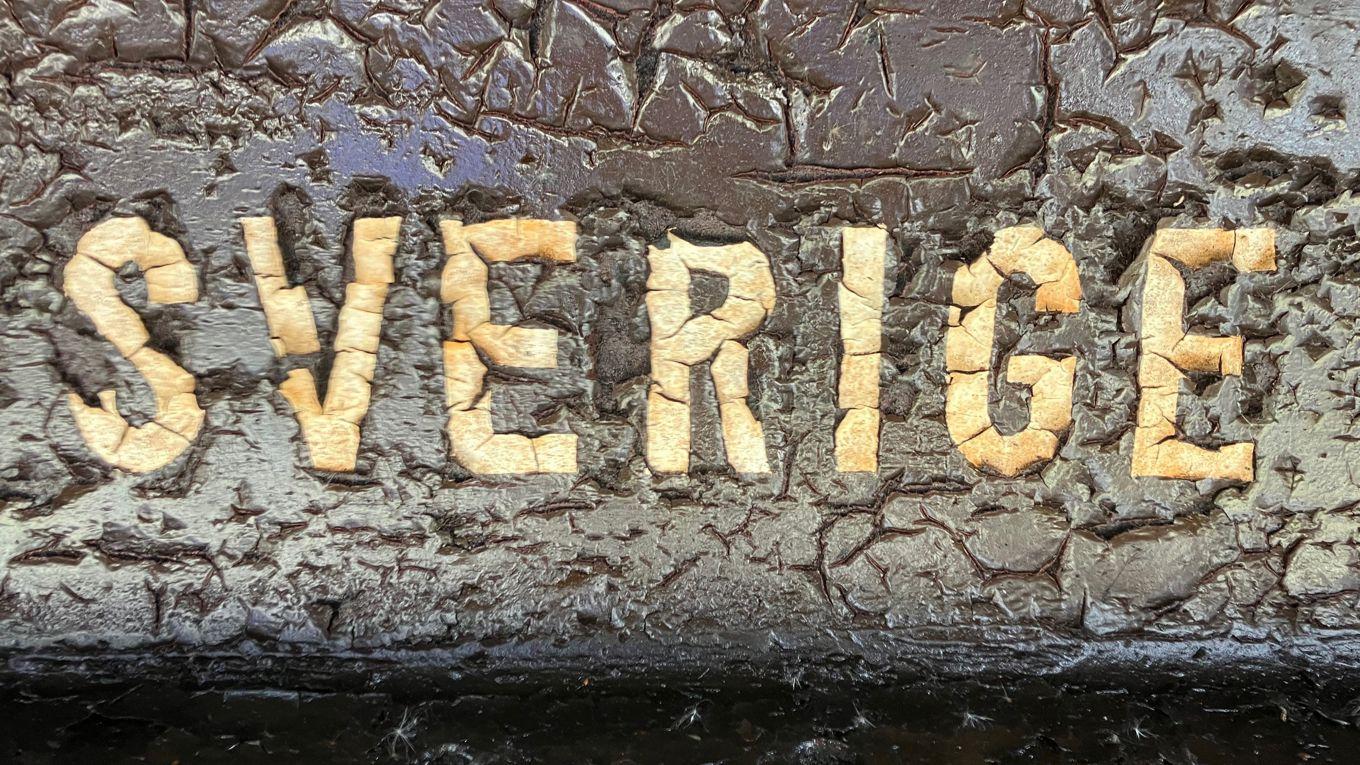 Detalj från en övergiven tågvagn i Grängesberg. Foto: Egon Malmström