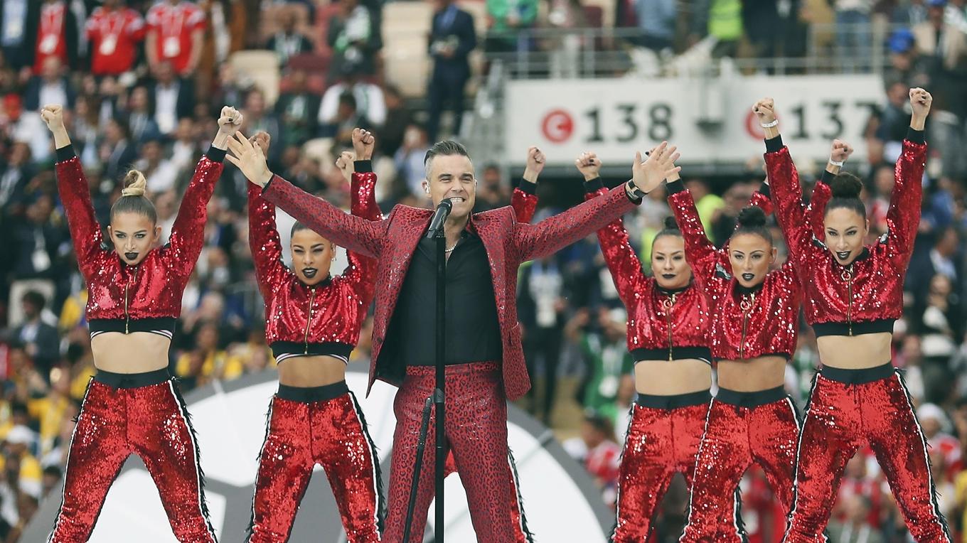 Så här såg det ut när superstjärnan Robbie Williams invigde VM i fotboll i Ryssland 2018. Nu har den brittiske popsångaren blivit ”musikambassadör” för Fifa i samband med klubblags-VM. Foto: Catherine Ivill/Getty Images