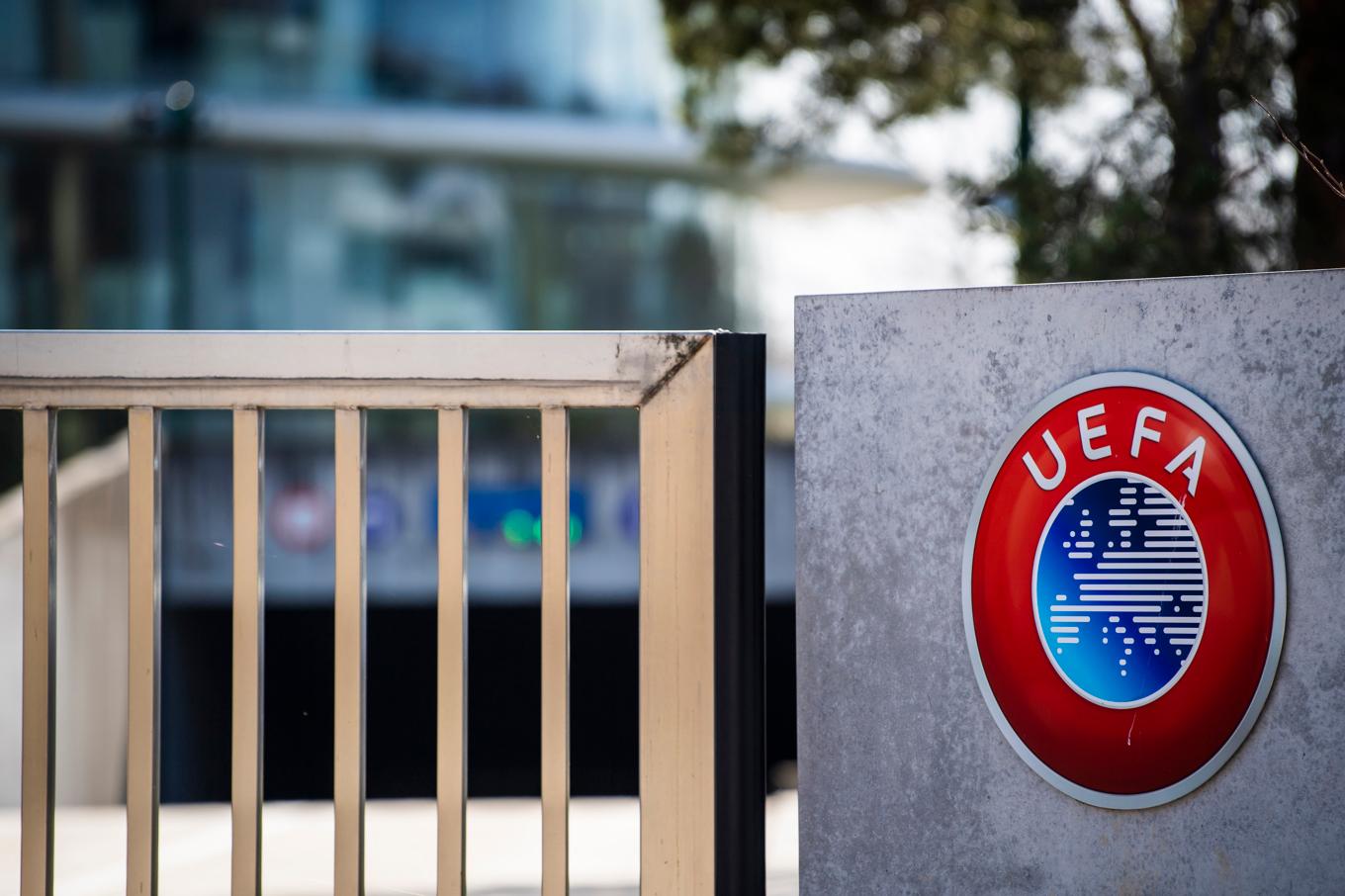 Uefa straffar klubb för matchfixning. Arkivbild. Foto: Jean-Christophe Bott/AP/TT