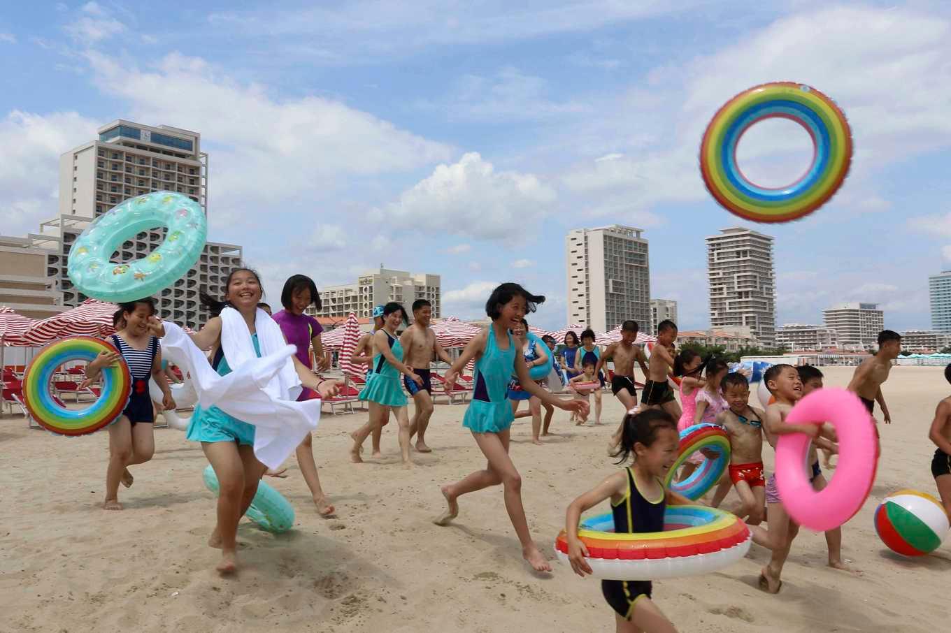 Den nya semesterorten Wonsan-Kalma på Nordkoreas östkust. Foto: Jon Chol Jin/AP/TT