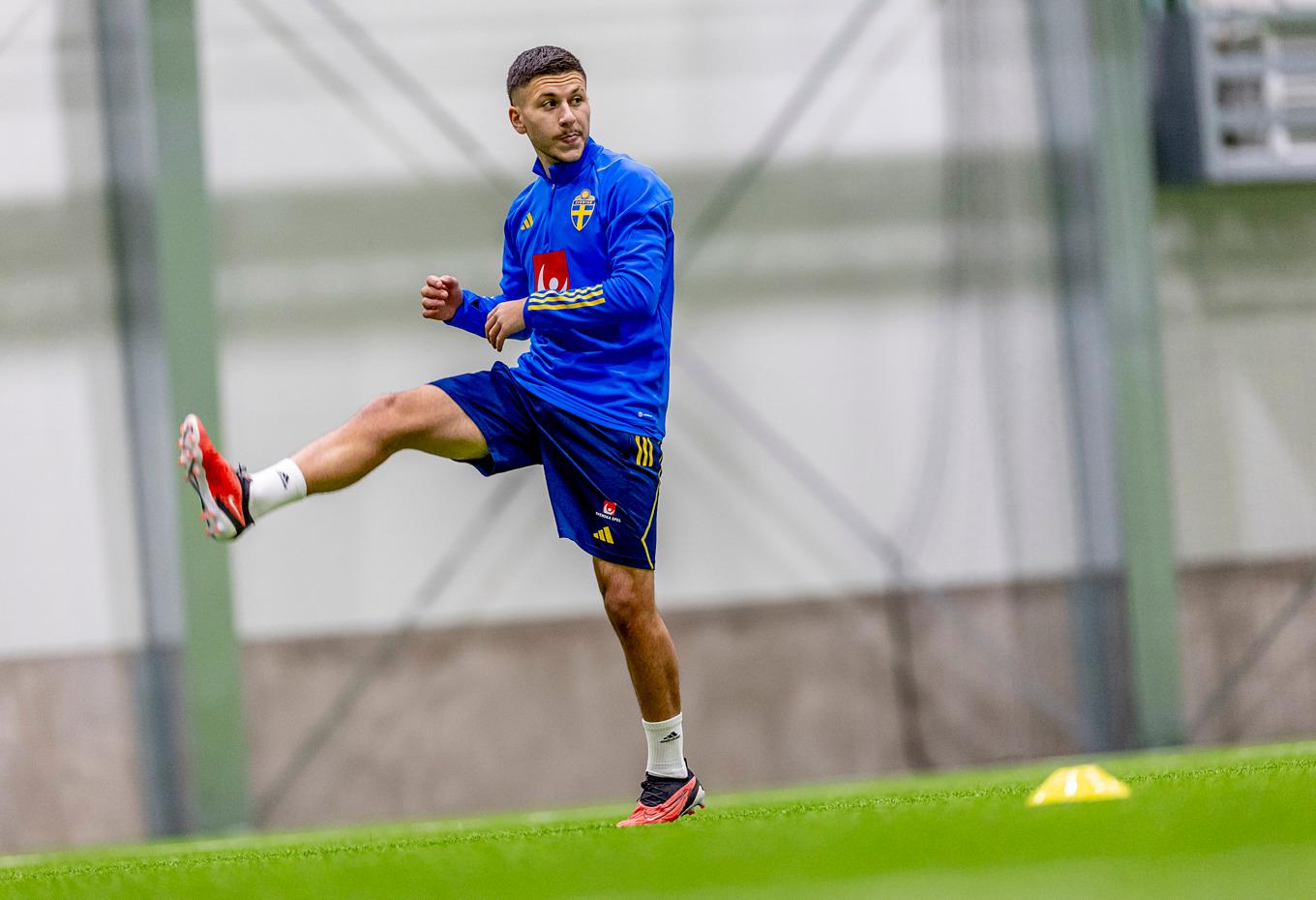 Roony Bardghji under en U21-landslagssamling i Borås 2023. Foto: Adam Ihse/TT