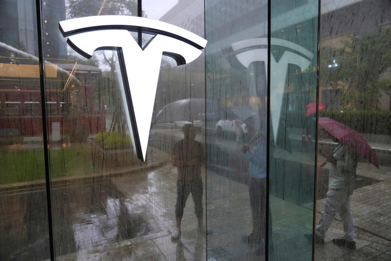 Tesla och Samsung har ingått ett mångmiljardavtal om tillverkning av halvledare. Arkivbild. Foto: Rafiq Maqbool/AP/TT