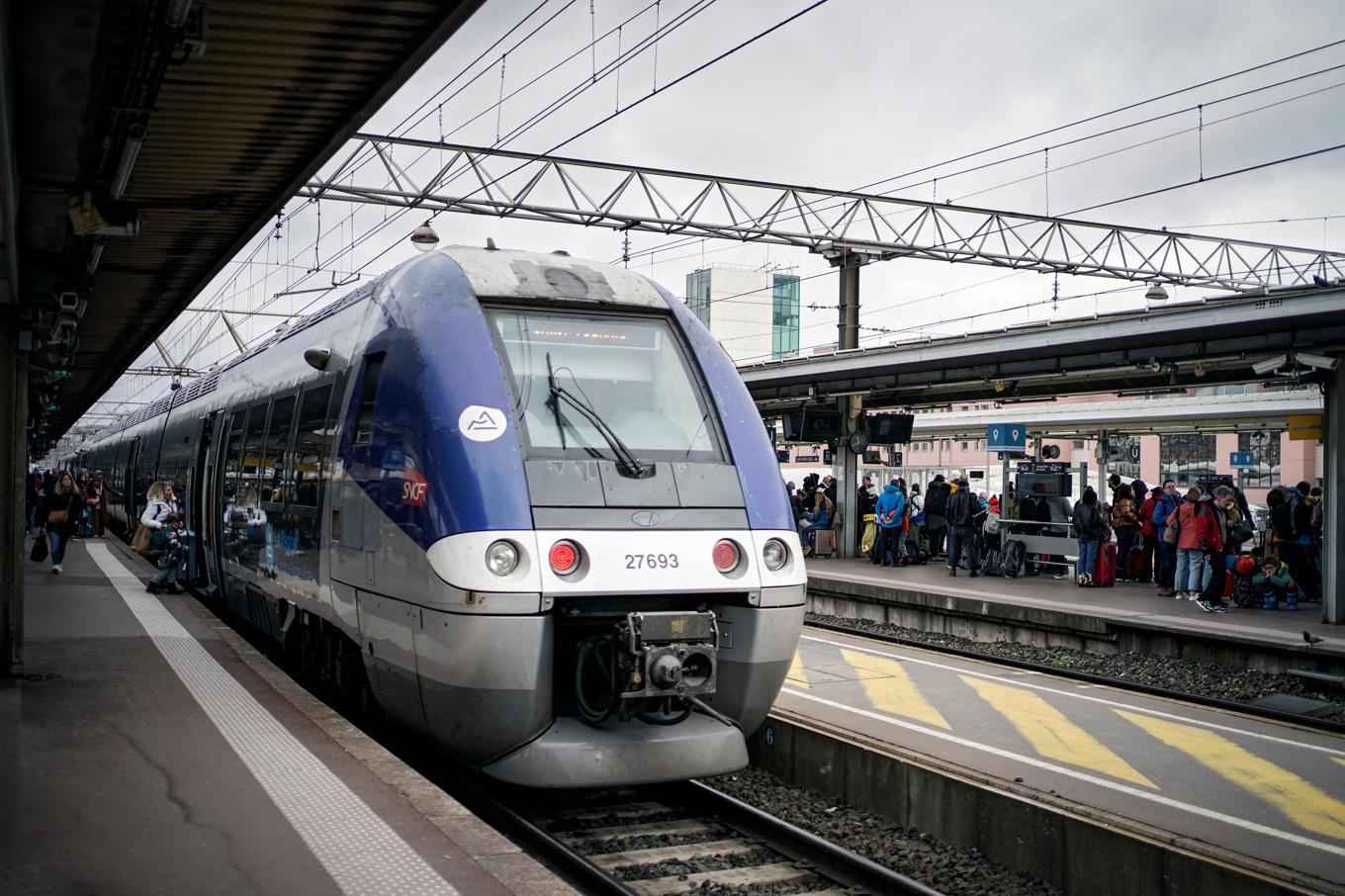 Paret var på väg från Aix-en-Provence till Paris när de blev bestulna. Arkivbild. Foto: Laurent Cipriani/AP/TT