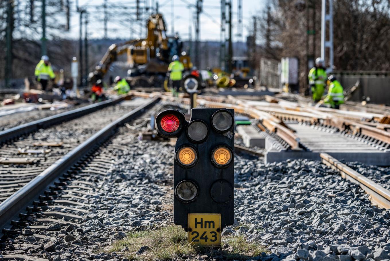 En nedriven kontaktledning stoppade trafiken på stambanan mellan Katrineholm och Södertälje. Arkivbild. Foto: Johan Nilsson/TT