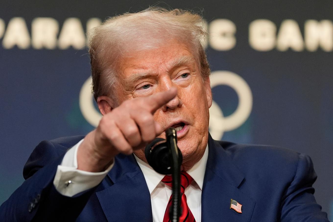 USA:s president Donald Trump meddelar att han höjer Indiens tullar ytterligare. Bild från tisdagen. Foto: Alex Brandon/AP/TT
