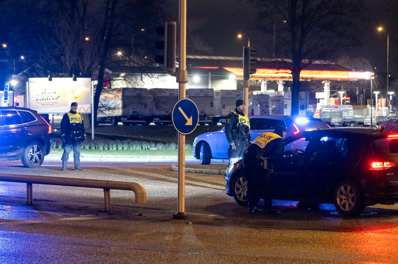 Polis får numera beslagta en misstänkt kriminells bil vid misstanke om att den inte införskaffats på laglig väg. Arkivbild. Foto: Johan Nilsson/TT