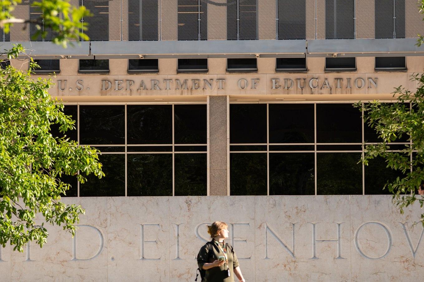 Det amerikanska utbildningsdepartementets byggnad i Washington D.C. Foto: Madalina Vasiliu