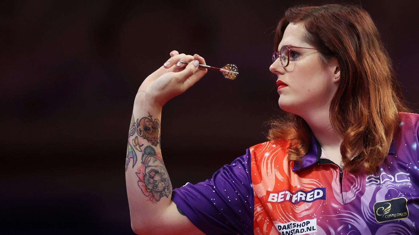World Darts Federation (WDF) stoppar Noa-Lynn van Leuven från att delta i förbundets damturneringar i dart. Foto: Lewis Storey/Getty Images
