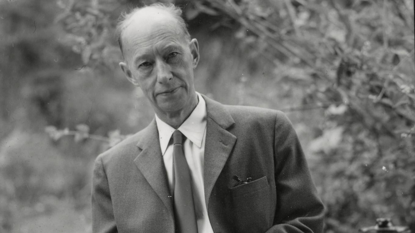 ”Kommentar till ett stjärnfall” är Eyvind Johnsons (1900–1976) femte roman. Många förknippar honom med tetralogin om Olof. Foto: boden.se