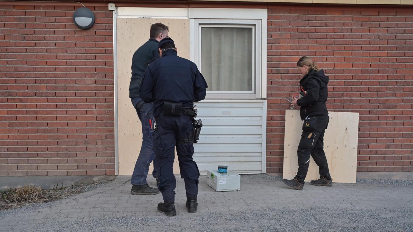 Kriminaliteten trasar sönder oss människor och samhället, menar debattörerna. Foto: Roger Sahlström