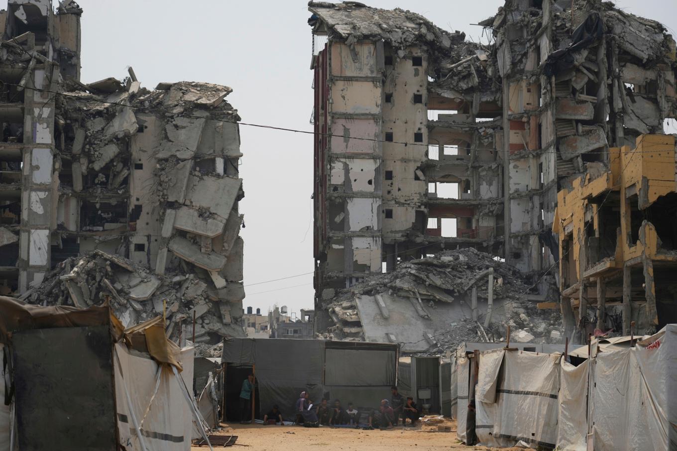 Förstörda byggnader i Gaza stad. Bild från 12 augusti. Foto: Jehad Alshrafi/AP/TT
