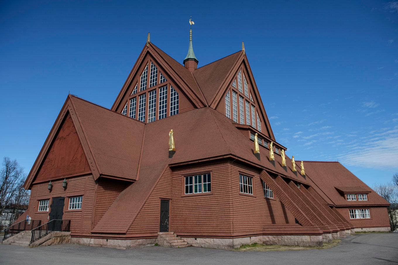 Kiruna kyrka ska flyttas till ny plats den 19-20 augusti. Flytten filmas och visas bland annat av Kin Museum i Kiruna. Foto: Noella Johansson/TT