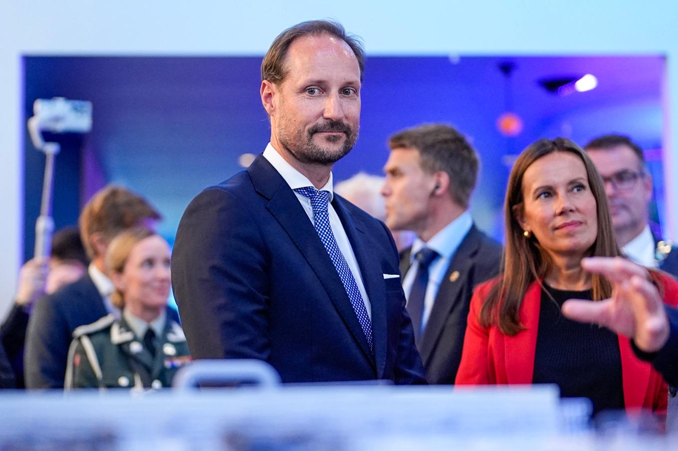 Kronprins Haakon besökte på tisdagen en mässa i Trondheim. Foto: Ole Martin Wold/NTB/TT
