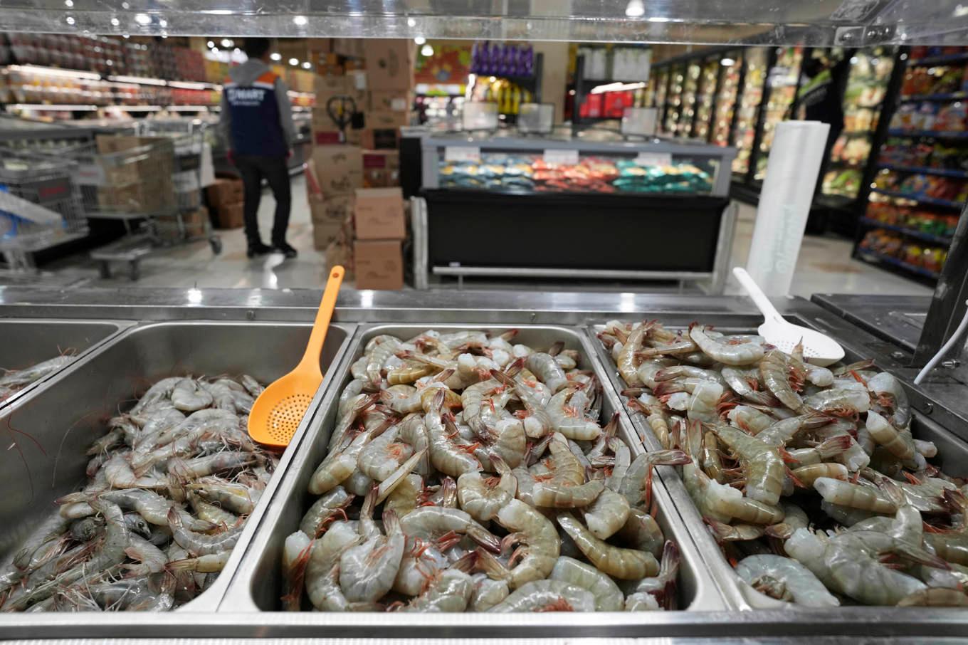 Frysta räkor i en affär i Illinois, USA. Arkivbild. Foto: Nam Y Huh/AP/TT