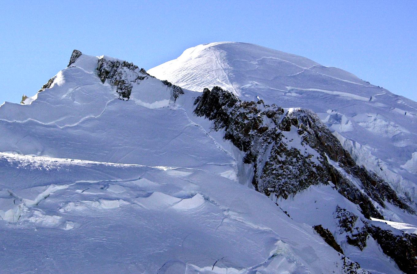 Arkivbild på Mont Blanc, det högsta berget i Alperna. Foto: Patrick Gardin/AP/TT