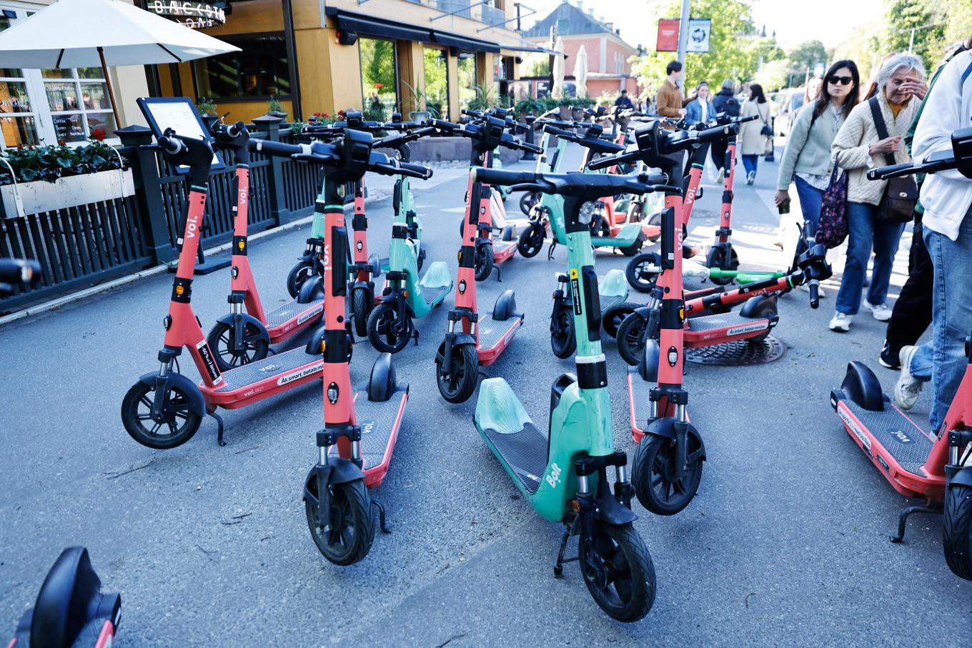Över hälften av barnen som råkat ut för olyckor med elsparkcykel saknade hjälm. Arkivbild. Foto: Caisa Rasmussen/TT