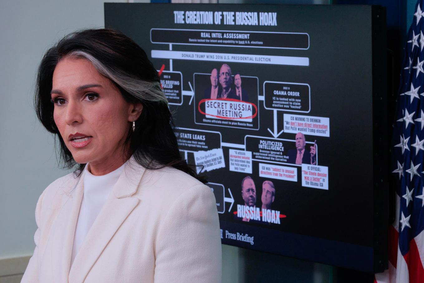 USA:s nationella underrättelsechef Tulsi Gabbard håller presskonferens den 23 juli. Foto: Chip Somodevilla/Getty Images)