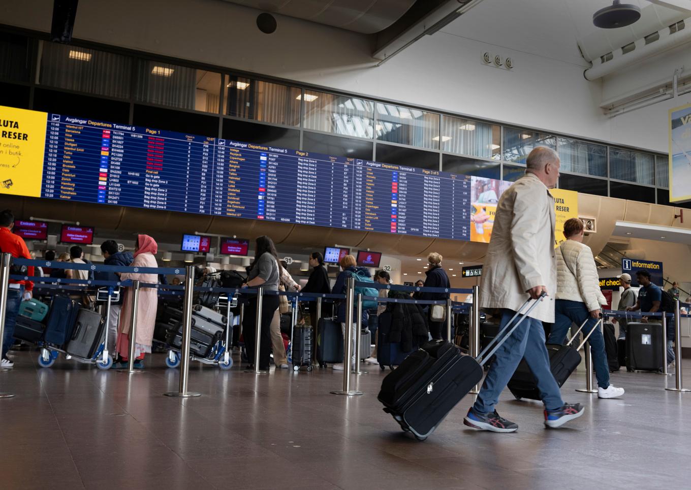 Arlandas terminal 5 drabbades av förseningar under onsdagseftermiddagen. Arkivbild Foto: Anders Wiklund/TT