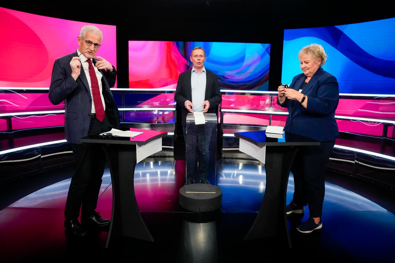 Jonas Gahr Støre och Erna Solberg i en tv-debatt tidigare i veckan. Foto: Javad Parsa/NTB/TT