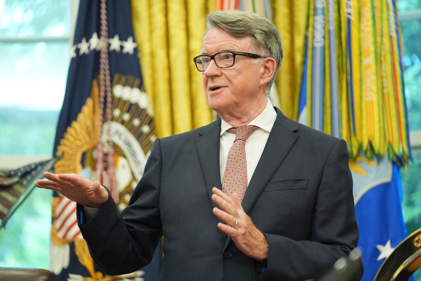 Peter Mandelson under ett besök i Vita huset i Washington i våras. Foto: Evan Vucci/AP/TT