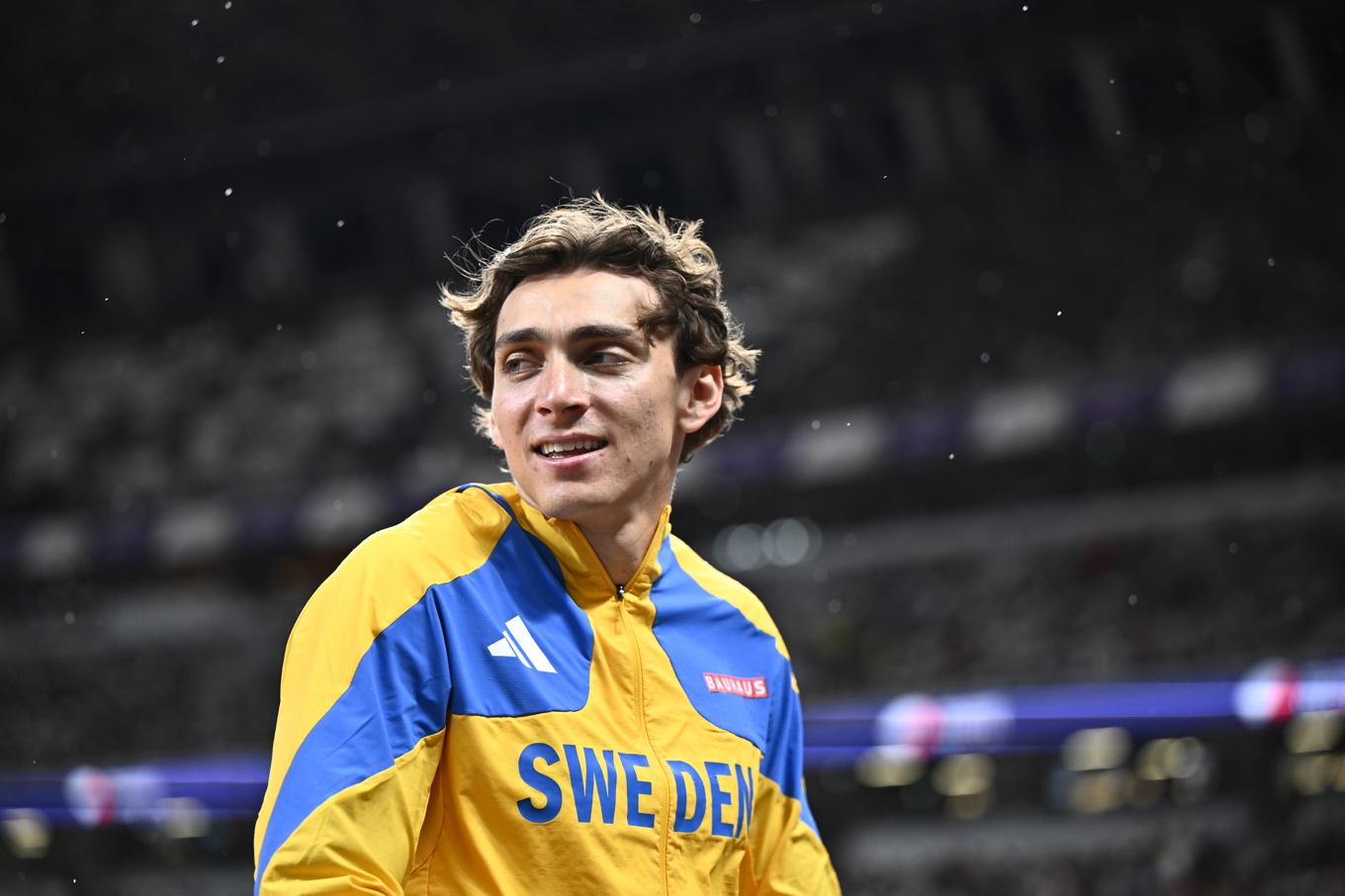 Armand Duplantis behövde bara göra två stavhopp i kvalet på Nationalstadion i Tokyo. Foto: Christine Olsson/TT