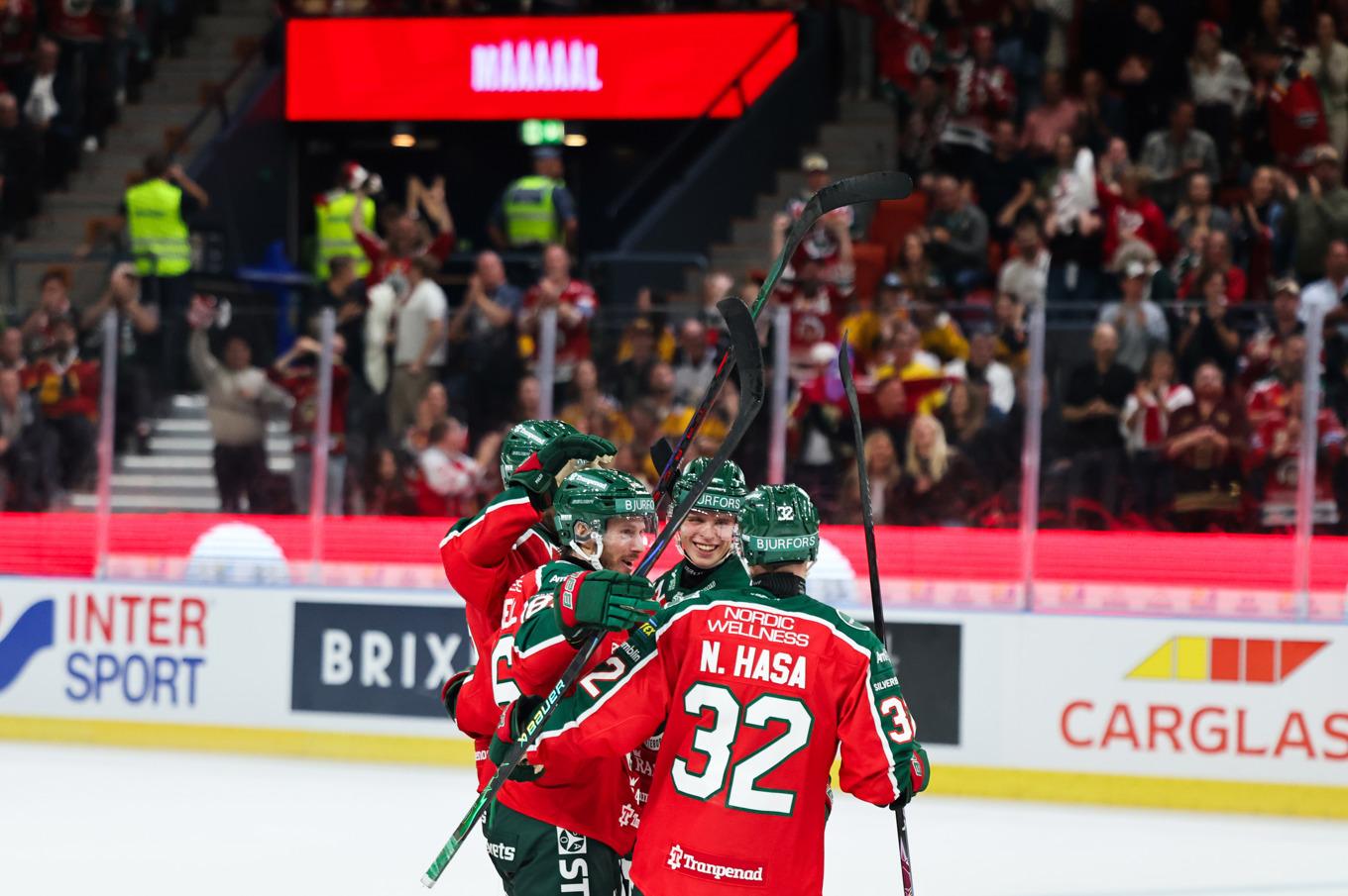 Frölunda fick fira flera gånger mot Luleå. Foto: Björn Larsson Rosvall/TT