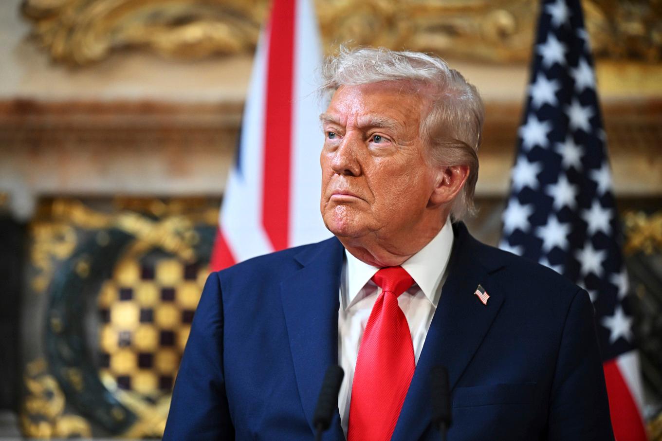 President Donald Trump och hans regering ser över visumregler för inresande till USA. Arkivbild. Foto: Leon Neal/AP/TT