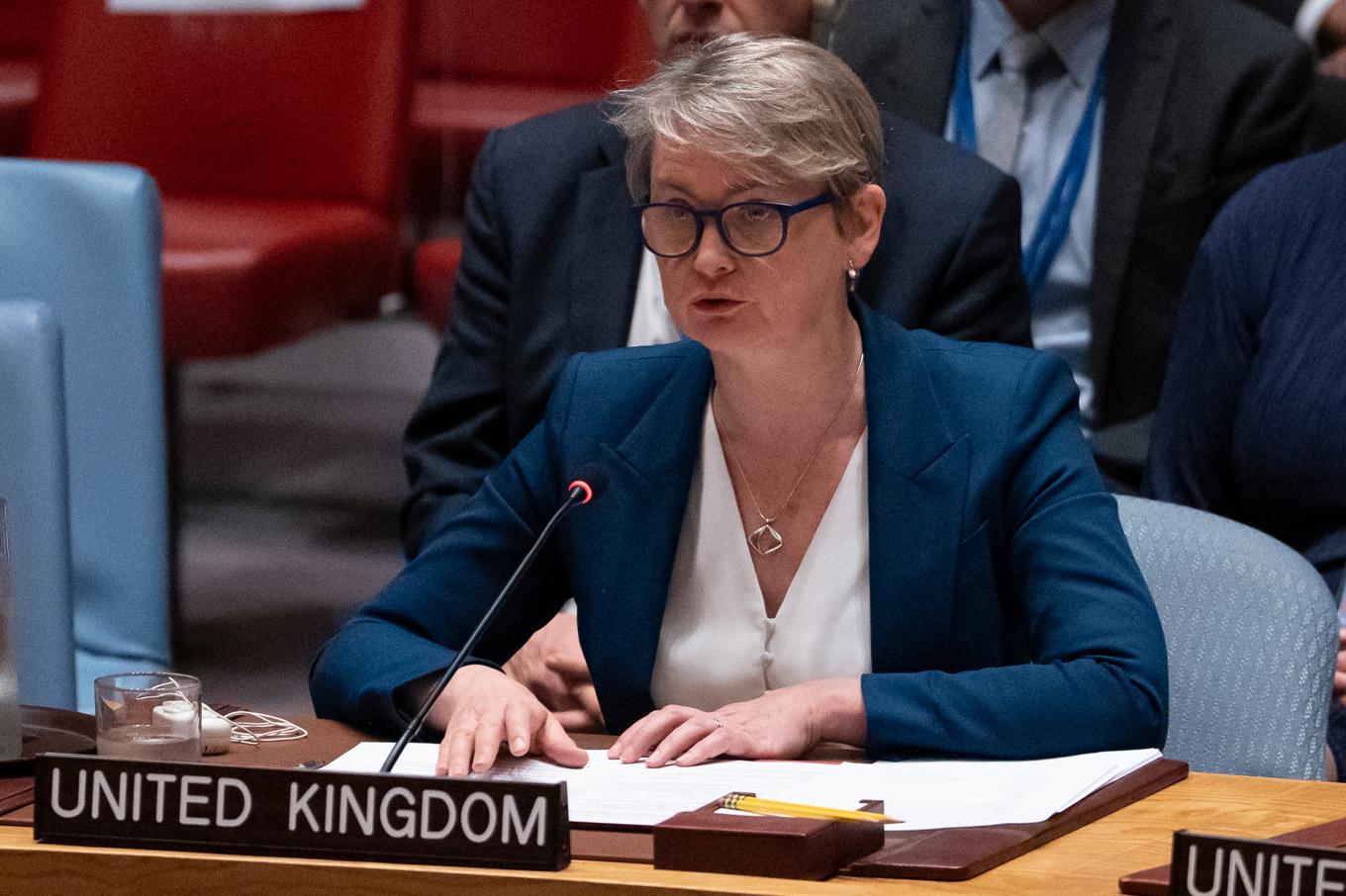Storbritanniens utrikesminister Yvette Cooper i FN:s säkerrhetsråd. Foto: Yuki Iwamura/AP/TT