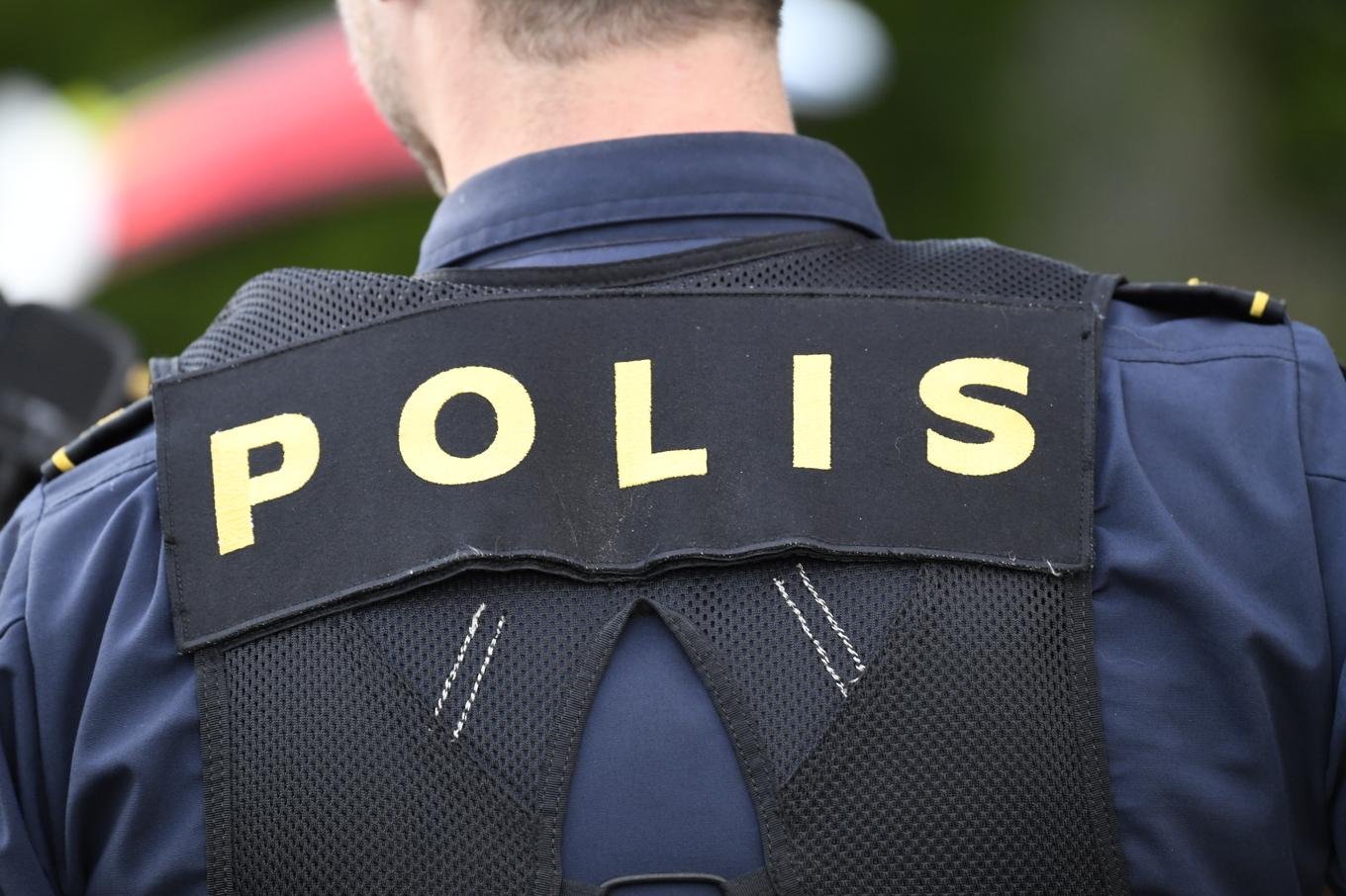 Ett stort antal arbetare visade sig sakna arbetstillstånd när polisen inspekterade en arbetsplats utanför Lysekil. Arkivbild. Foto: Maja Suslin/TT