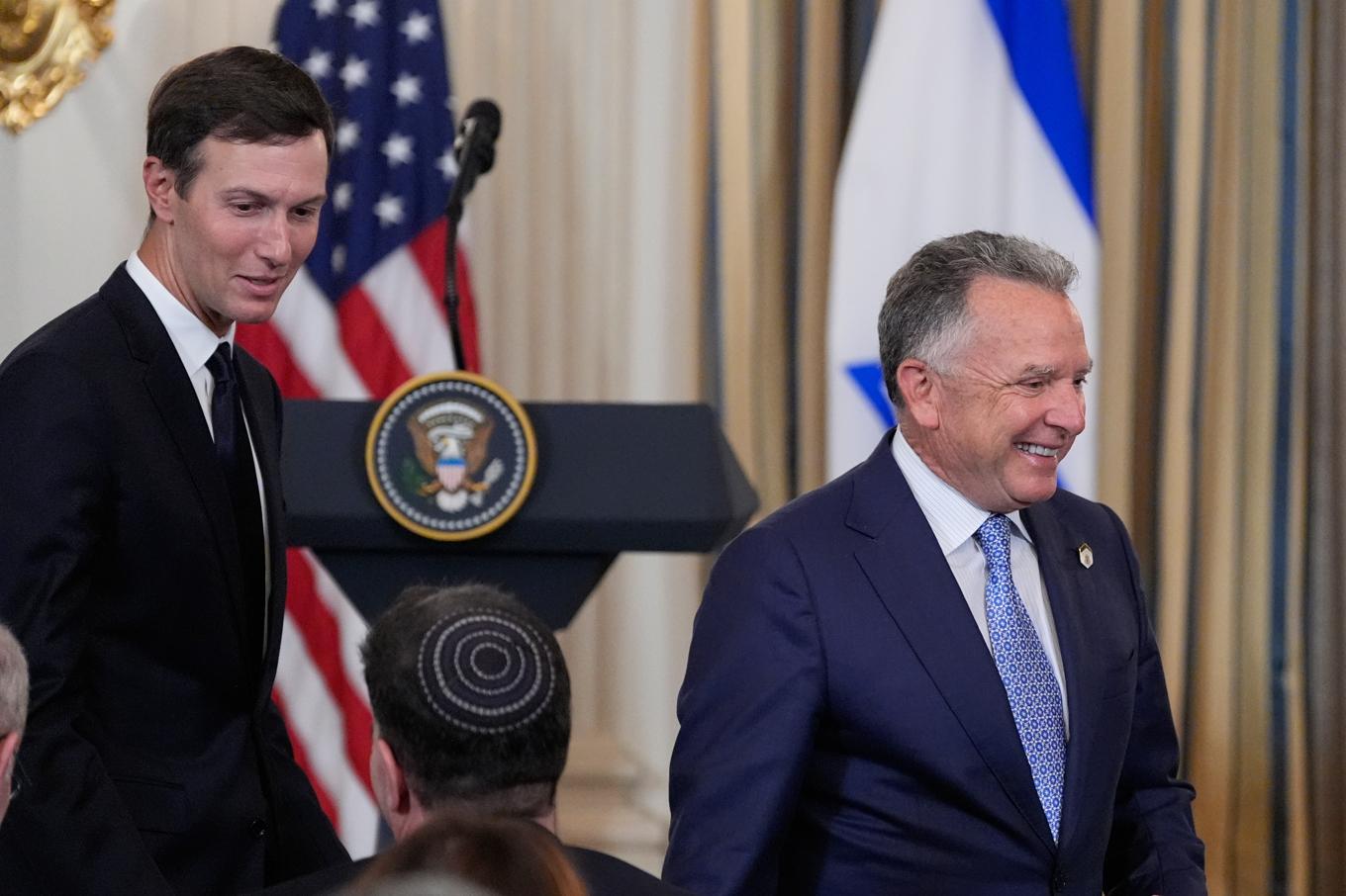Donald Trumps svärson Jared Kushner och sändebudet Steve Witkoff förra veckan. Foto: Alex Brandon/AP/TT