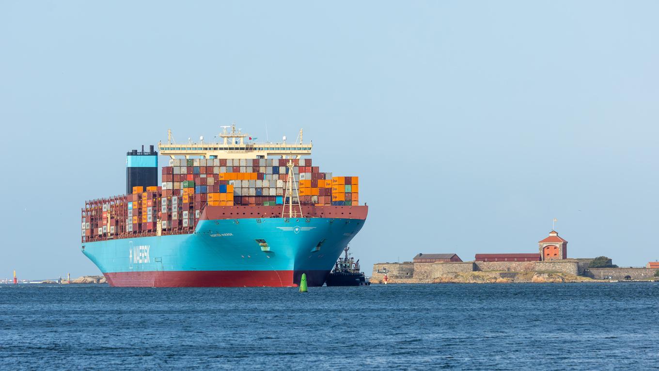 Containerfartyget Morten Maersk är 399 meter långt och 59 meter brett och kan lastas med 18 270 containrar. Det eller något annat av Geminialliansens fartyg anlöper varje torsdag till Göteborgs hamn. Foto: Göteborgs hamn