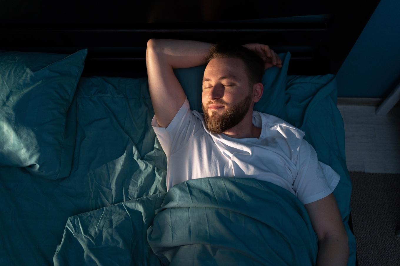 En god natts sömn är viktig både för hälsan och humöret visar forskningen. Foto: Lysenko Andrii/Shutterstock