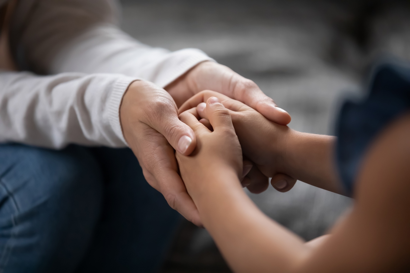 Enligt organisationen Rädda Barnen lever så många som 276 000 barn i fattigdom i Sverige. Det innebär nästan tretton procent av alla barn i Sverige. Foto: Shutterstock