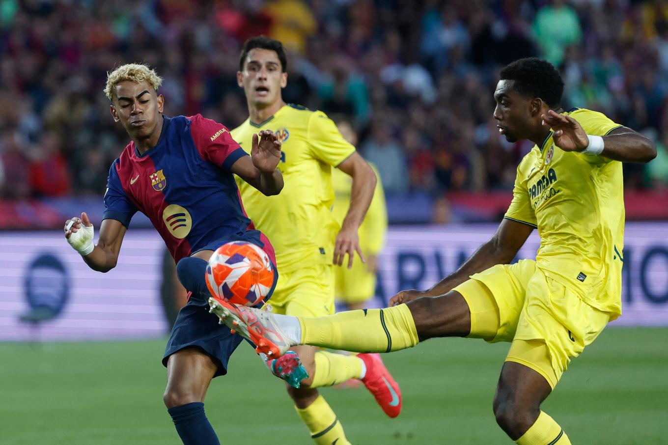 Lamine Yamal och hans Barcelona ska möta Villarreal i en spansk ligamatch på amerikansk mark i december. Arkivbild. Foto: Joan Monfort/AP/TT