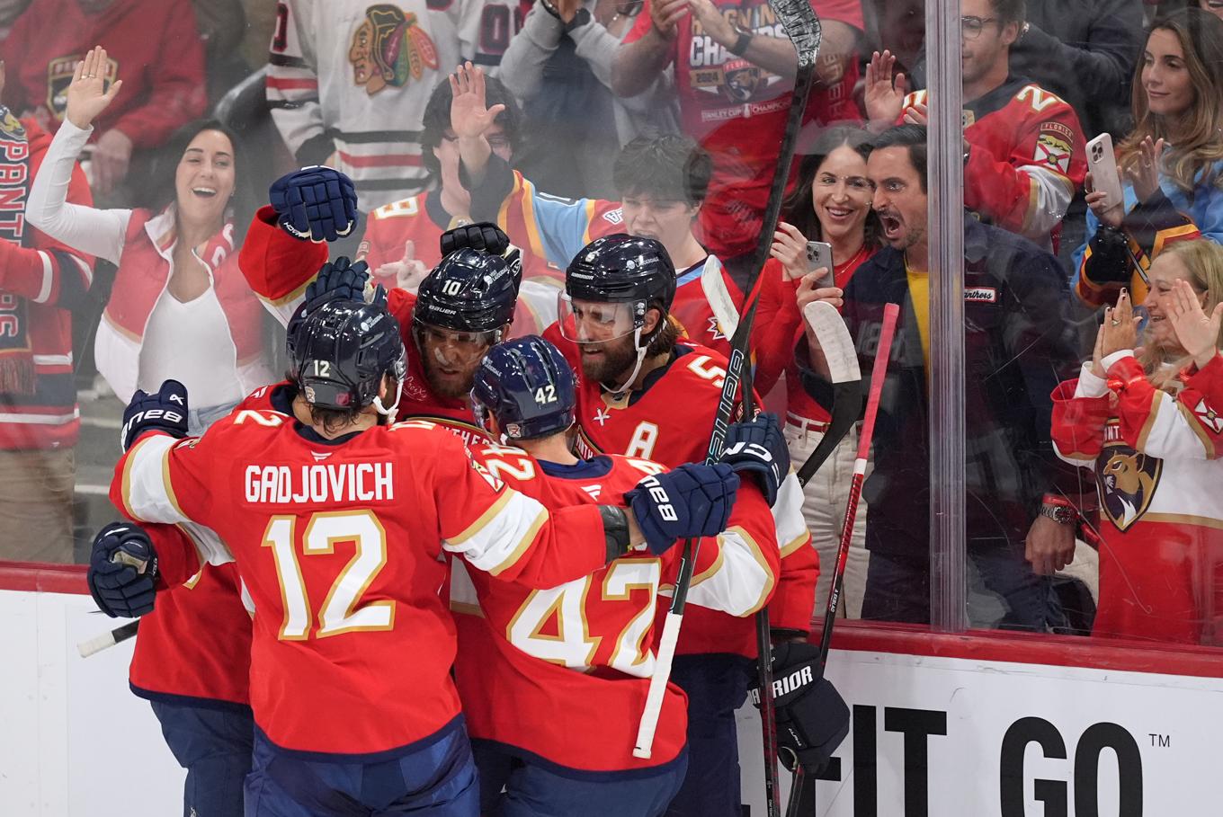 Florida vann NHL-premiären mot Chicago. Foto: Rebecca Blackwell/AP/TT