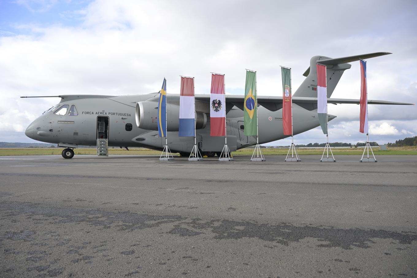 Embraer C-390 från portugisiska flygvapnet å besök på F16 i Uppsala. Foto: Roger Sahlström.