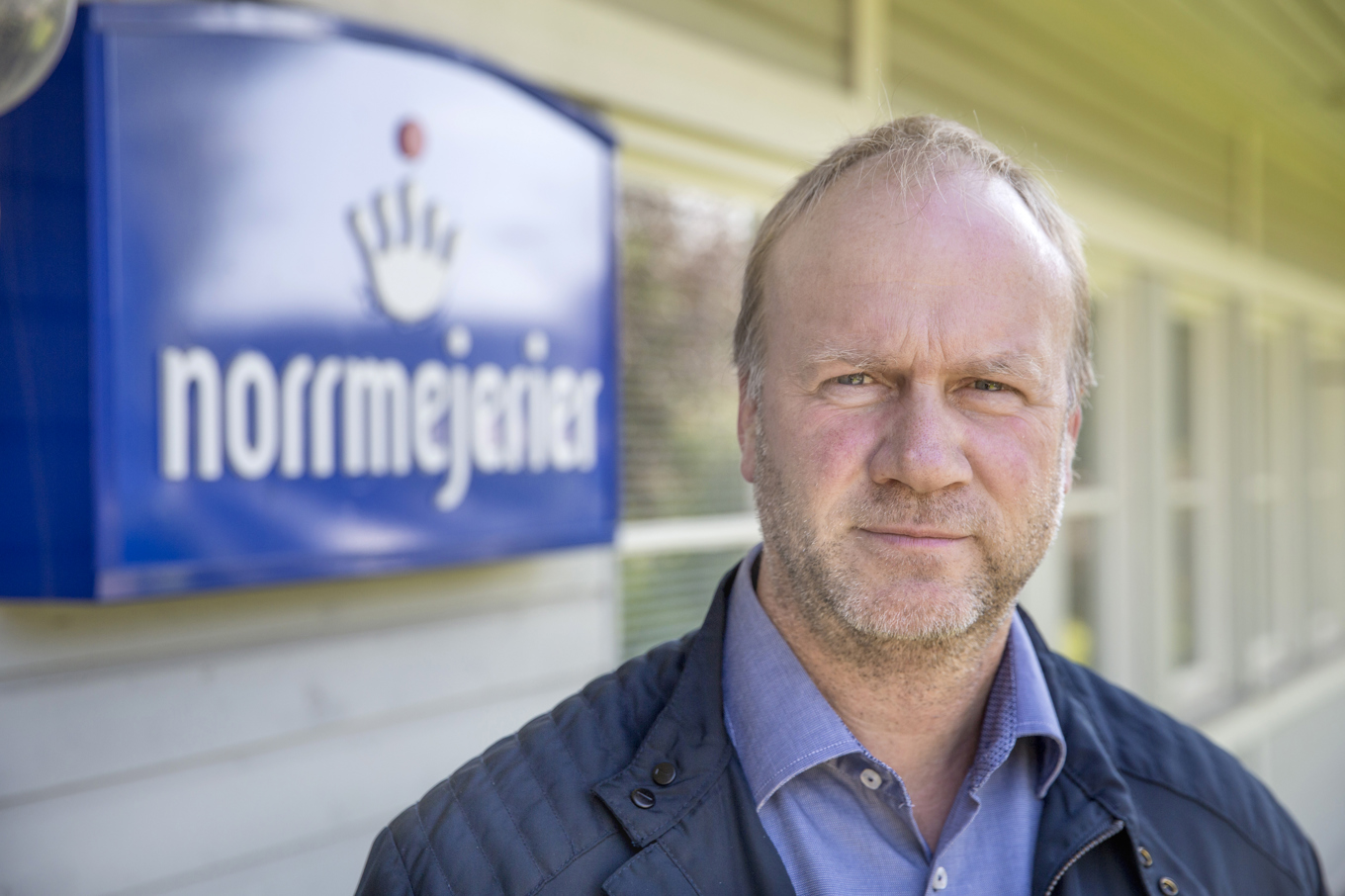 Göran Olofsson, ordförande för Norrmejerier, tror inte det var fodertillskottet bovaer som bromsade försäljningen av mejeriets lågklimat-mjölk. Foto: Johan Gunseus