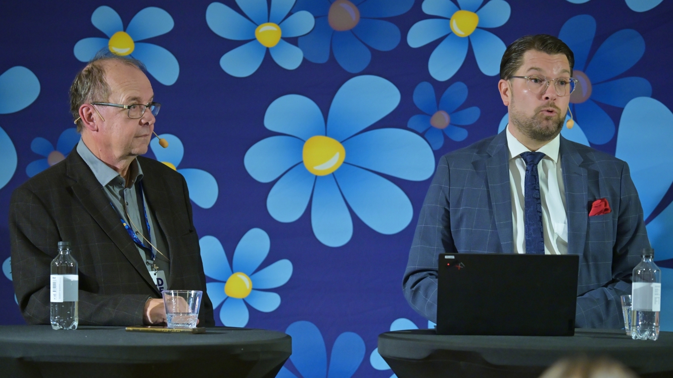 Peter Eriksson (SD), landsbygdspolitisk talesperson och Jimmie Åkesson (SD), partiledare. Foto: Roger Sahlström.