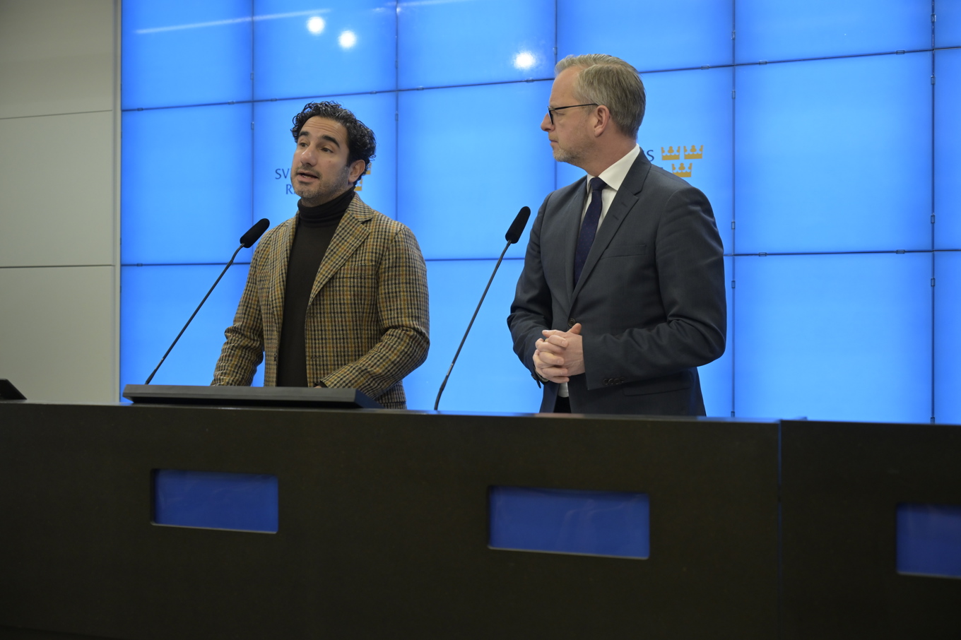 Ardalan Shekarabi (S), arbetsmarknadspolitisk talesperson och Mikael Damberg (S), ekonomisk-politisk talesperson. Foto: Roger Sahlström.